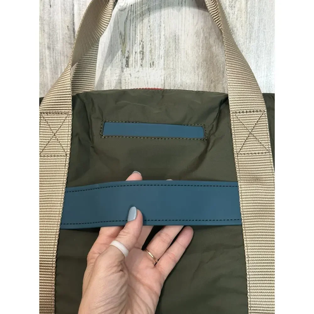 NWT Kelly Moore Duffle Nylon Water Resistant Camera Bag Luggage Carry On QUALITY